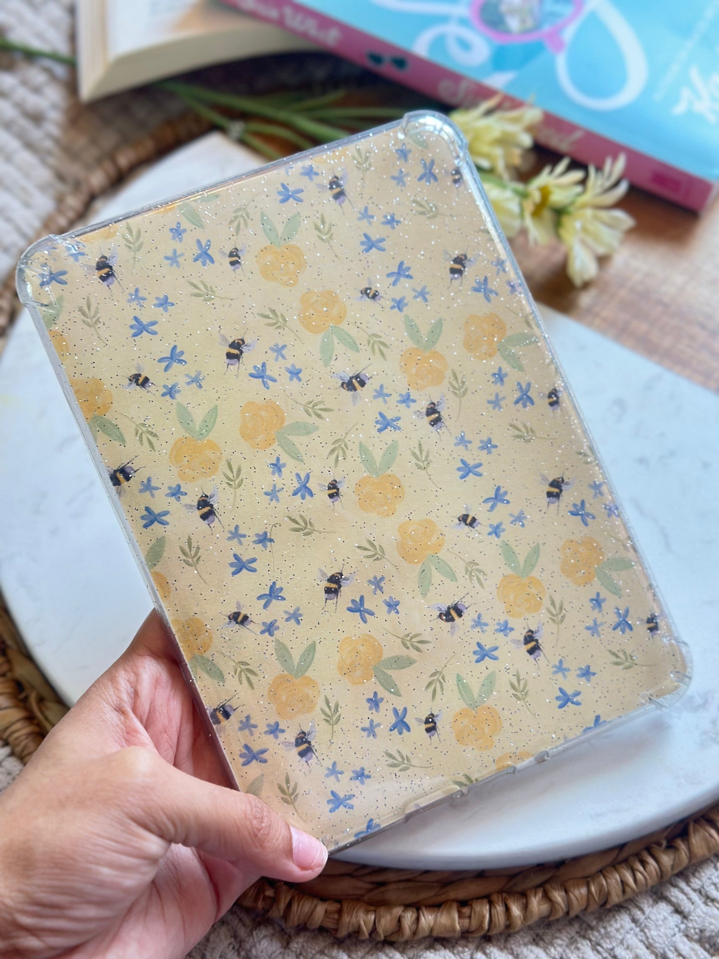 Yellow Bee Florals Kindle Insert