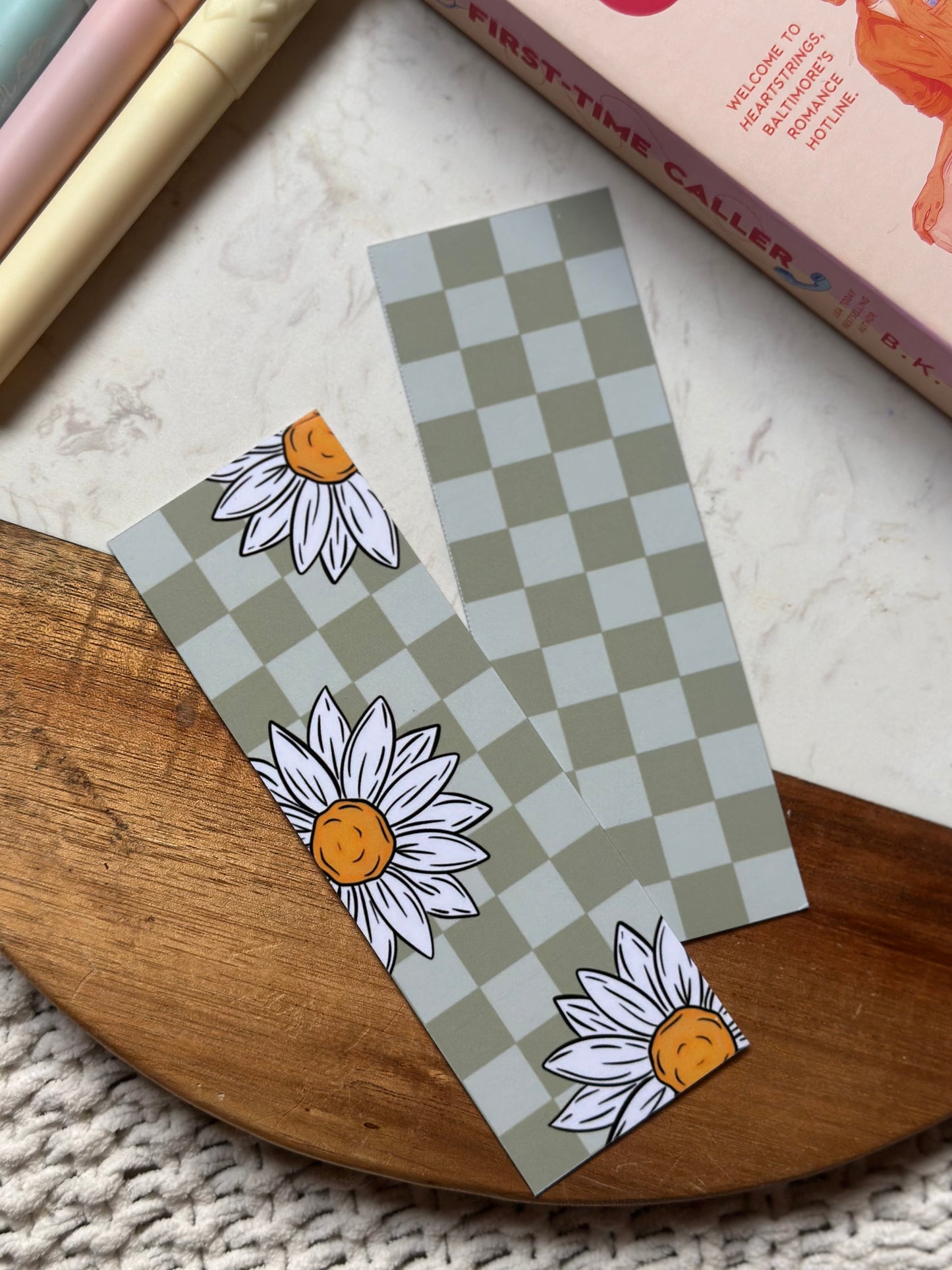 Daisies & Green Checkers - Laminated Bookmark